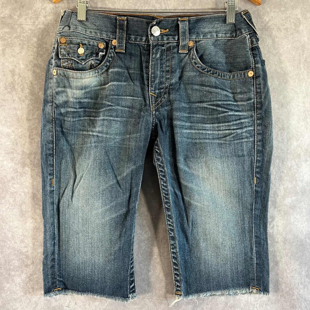 True Religion Cutoff Denim Shorts Mens 31 Blue Straight Raw Hem MNR859SY9 Casual